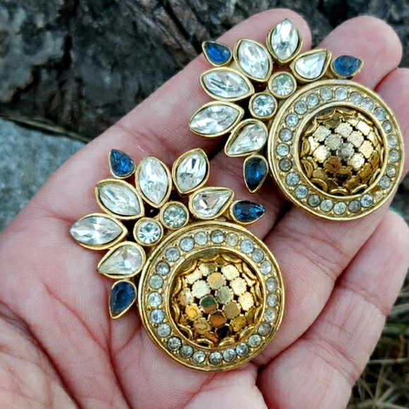 VTG Big HTF Whiting & Davis Gold Mesh Dome Rhinestone Signed Clip Earrings - Picture 1 of 13